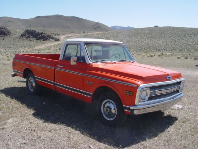 Chevrolet C-10 1970 image number 2