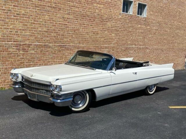 Cadillac DeVille 1963 image number 19