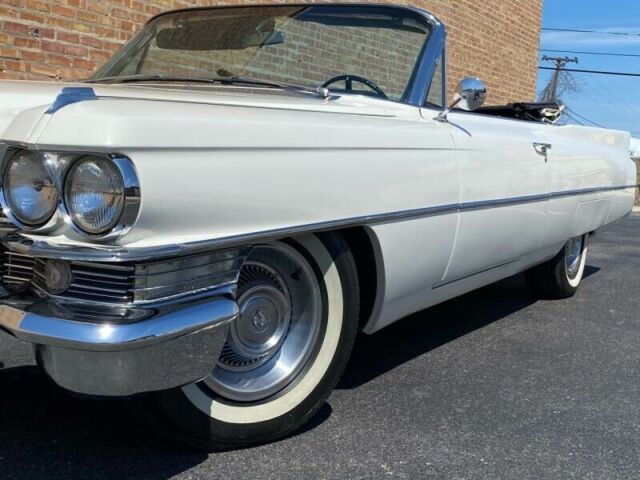 Cadillac DeVille 1963 image number 45