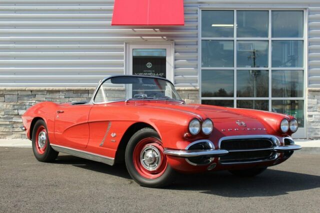 Chevrolet Corvette 1962 image number 0