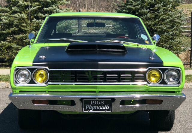 Plymouth Road Runner 1968 image number 29