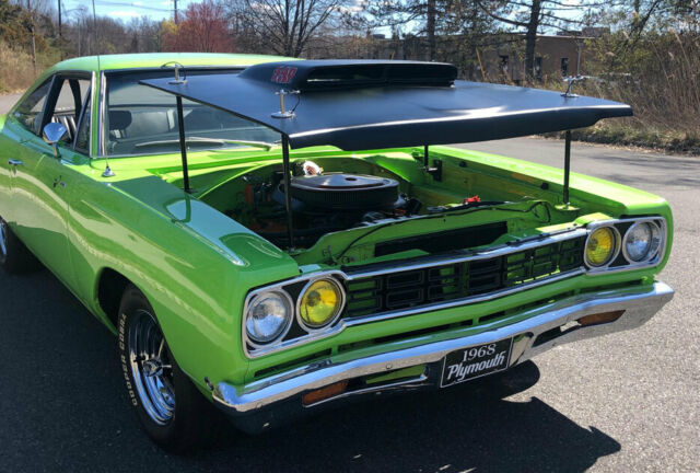 Plymouth Road Runner 1968 image number 37