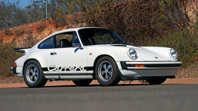 Porsche 911 1975 image number 1