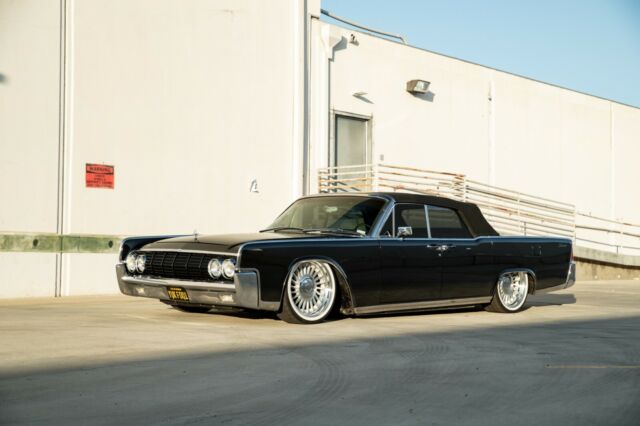 Lincoln Continental 1964 image number 2