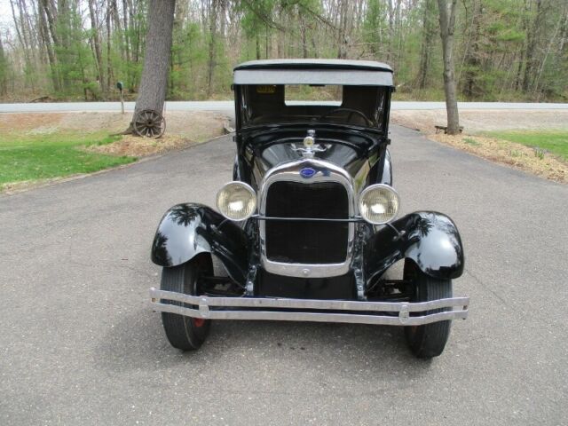 Ford Model A 1929 image number 2