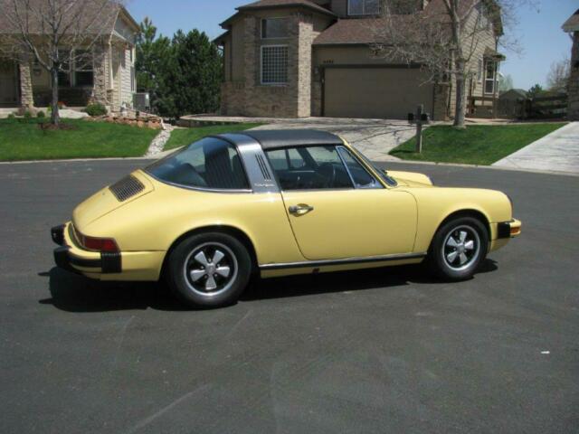 Porsche 911 1974 image number 33