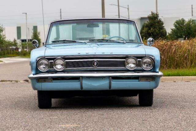 Buick Skylark Convertible 1962 image number 35