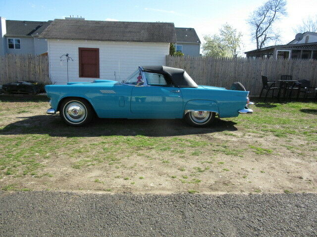 Ford Thunderbird 1956 image number 1