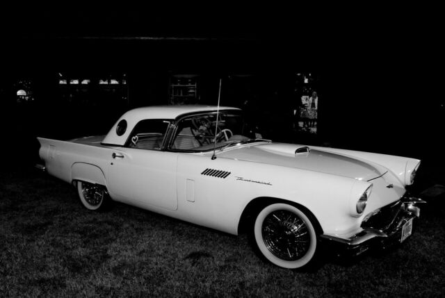 Ford Thunderbird 1957 image number 1