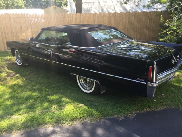 Cadillac DeVille 1970 image number 1