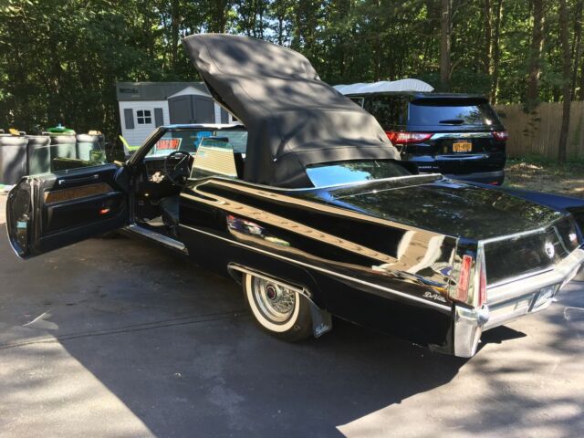 Cadillac DeVille 1970 image number 45