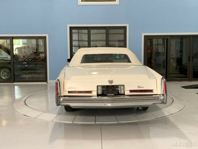 Cadillac Eldorado 1976 image number 26