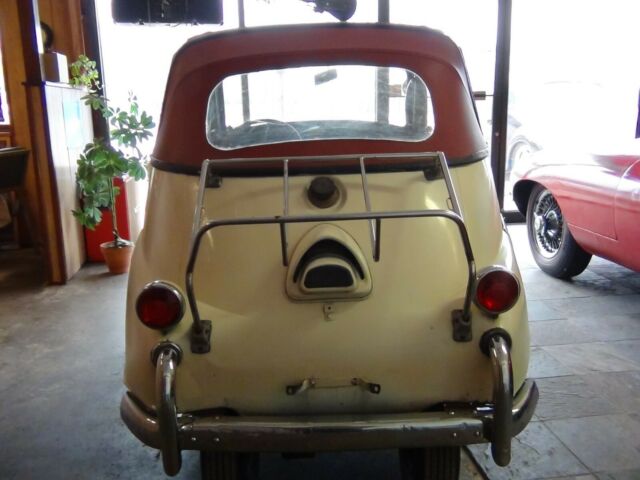 BMW Isetta 300 1957 image number 30