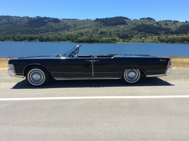 Lincoln Continental 1965 image number 28