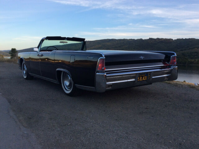 Lincoln Continental 1965 image number 41