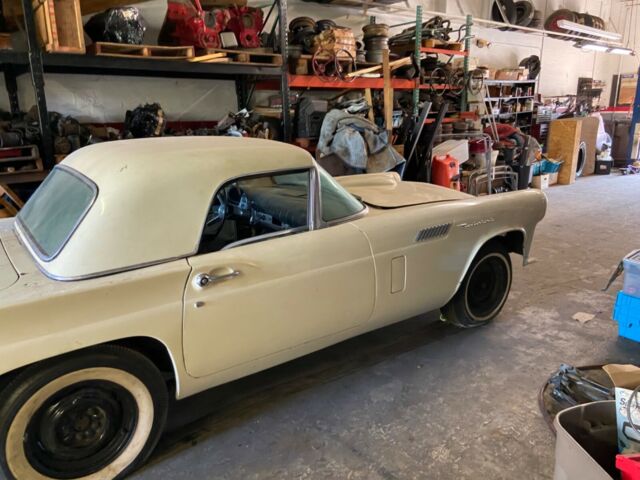 Ford Thunderbird 1957 image number 22