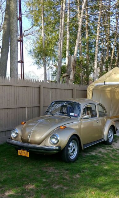 Volkswagen Beetle - Classic 1975 image number 0