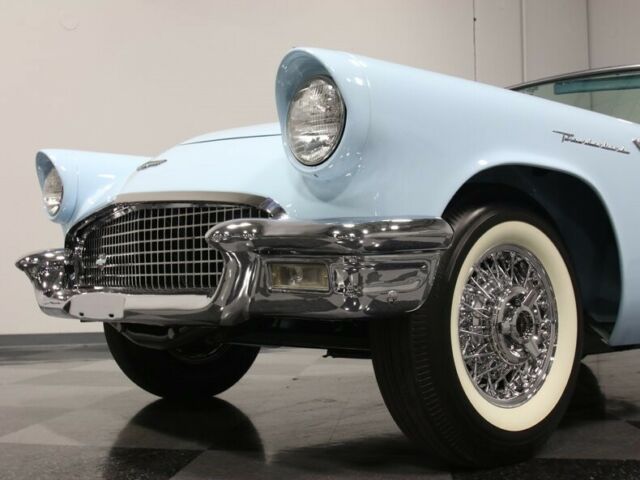 Ford Thunderbird 1957 image number 11