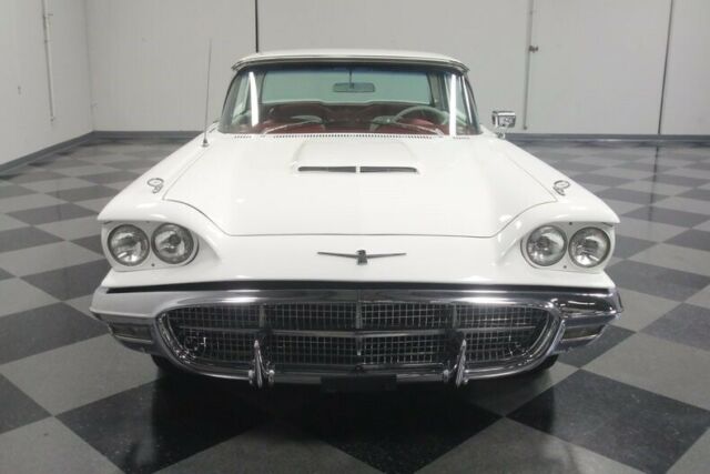 Ford Thunderbird 1960 image number 19