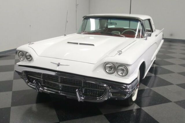 Ford Thunderbird 1960 image number 20