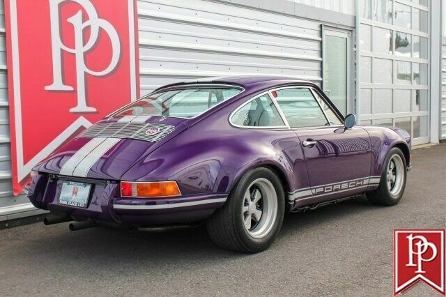 Porsche 911 1971 image number 16