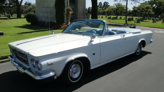 Chrysler 300 Series 1964 image number 24