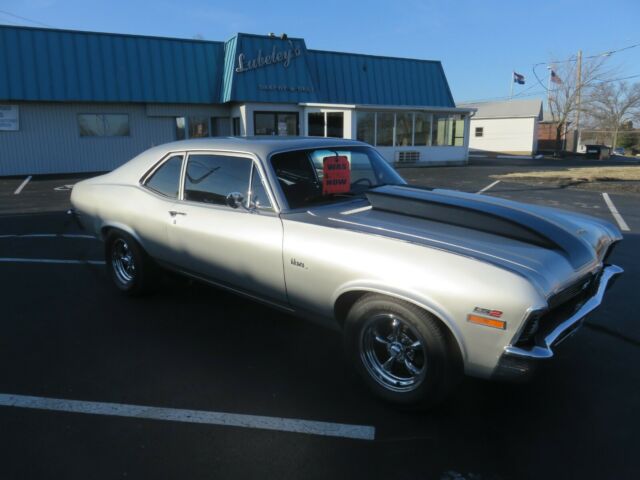 Chevrolet Nova 1972 image number 0