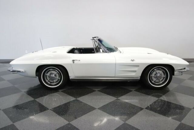 Chevrolet Corvette 1963 image number 15