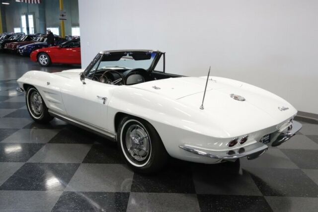 Chevrolet Corvette 1963 image number 33