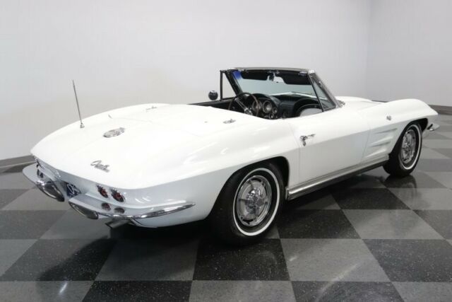 Chevrolet Corvette 1963 image number 37