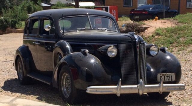 Buick Century 1937 image number 0