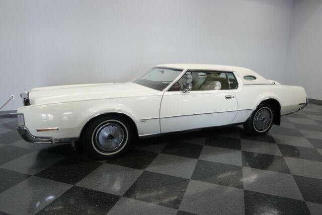 Lincoln Continental 1972 image number 30