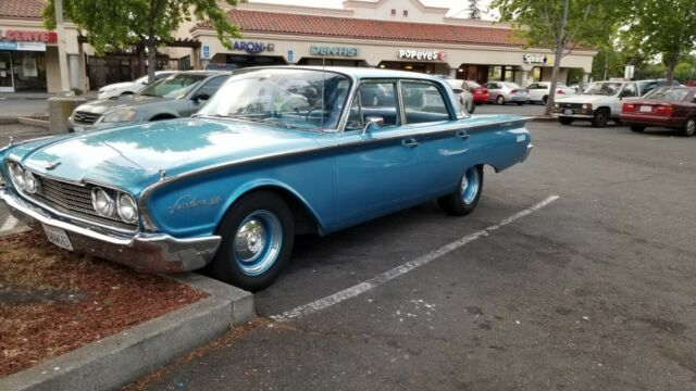 Ford Fairlane 1960 image number 21