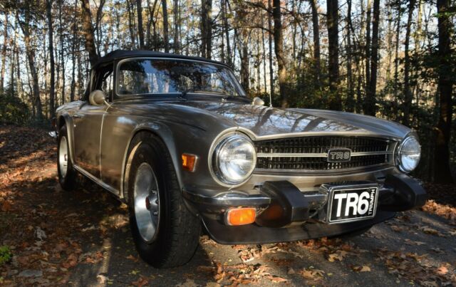 Triumph TR-6 1976 image number 3