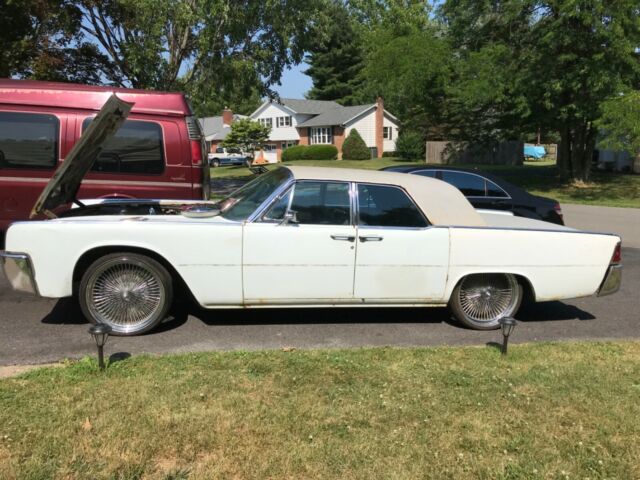 Lincoln Continental 1963 image number 10