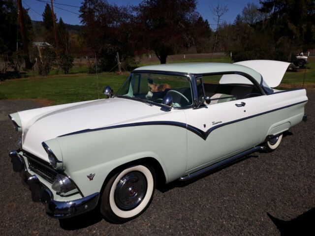 Ford Fairlane 1955 image number 15