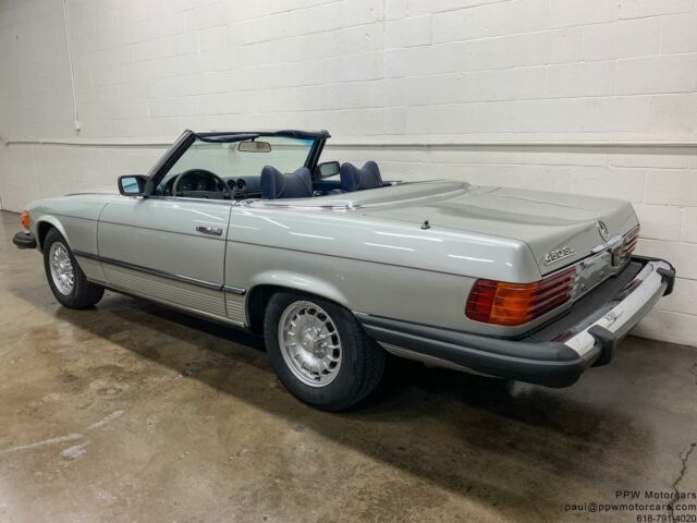 Mercedes-Benz SL-Class 1976 image number 14