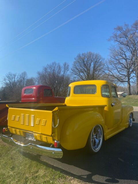 Chevrolet C-10 1951 image number 20