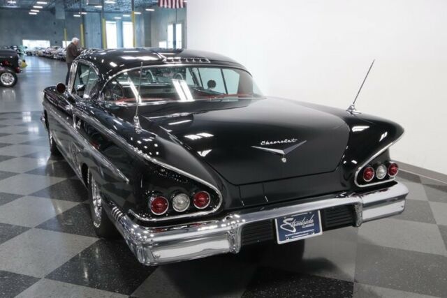 Chevrolet Impala 1958 image number 10