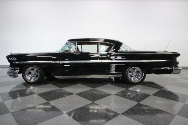 Chevrolet Impala 1958 image number 2