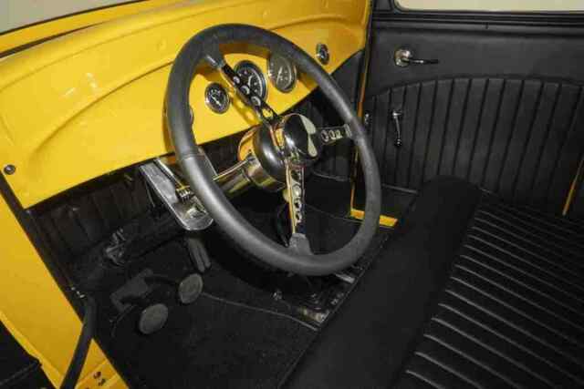 Ford Model B 1932 image number 11