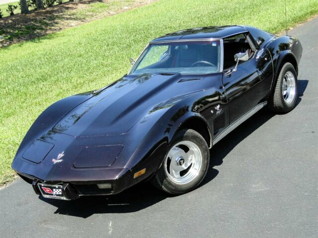 Chevrolet Corvette 1977 image number 27