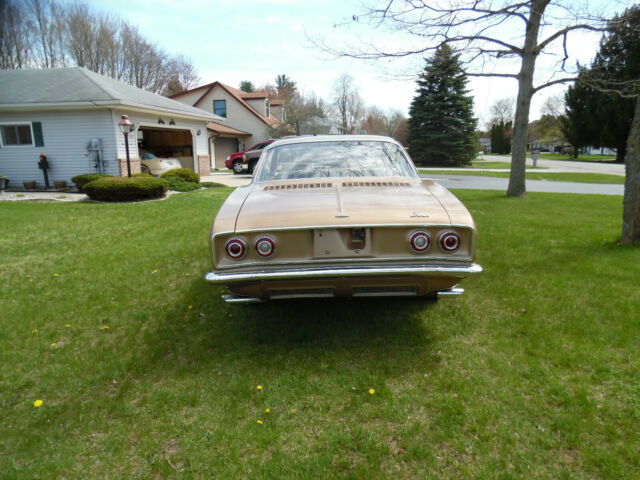 Chevrolet Corvair 1965 image number 18