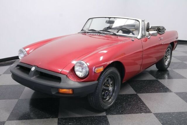 MG MGB 1975 image number 5