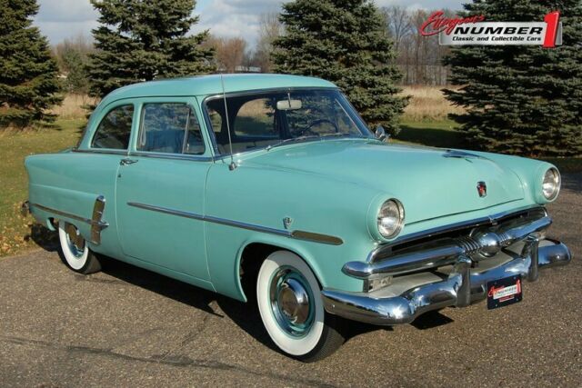 Ford Customline 1953 image number 0