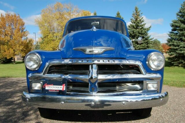 Chevrolet 3100 Pickup 1954 image number 11