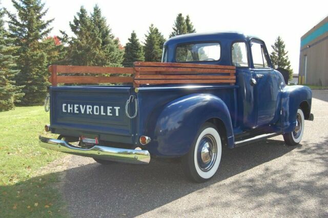 Chevrolet 3100 Pickup 1954 image number 32