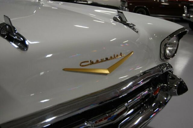 Chevrolet Bel Air/150/210 1957 image number 28