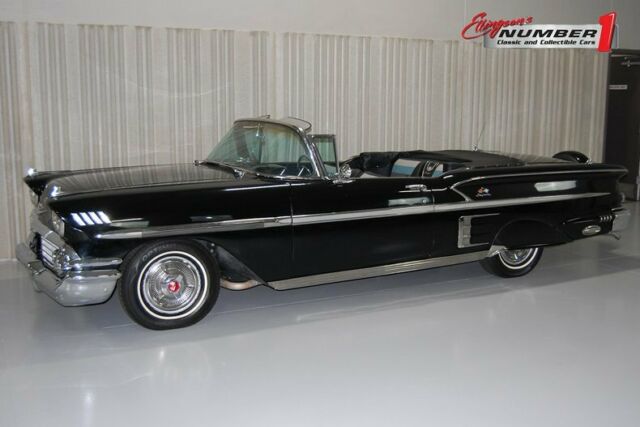 Chevrolet Impala Convertible 1958 image number 0