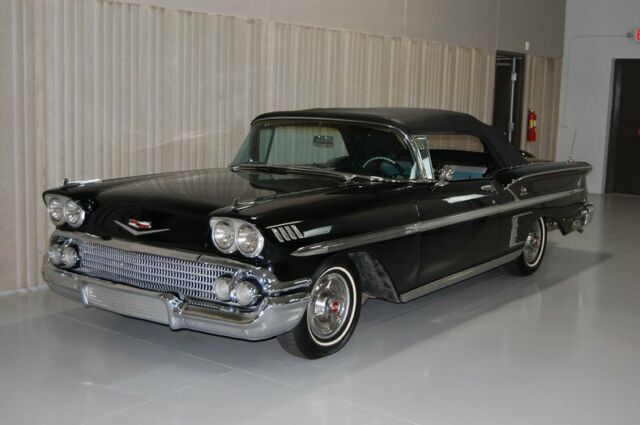 Chevrolet Impala Convertible 1958 image number 36